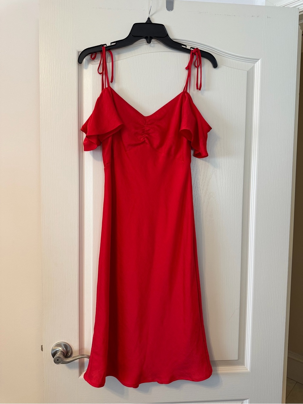 Express Red Tie-Shoulder Cold-Shoulder Midi Dress